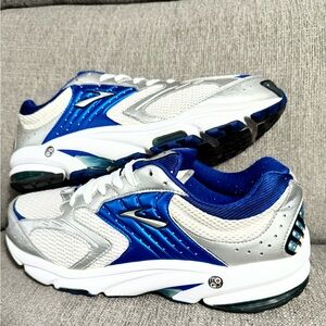 Brooks Beast size 12 men Used indoors